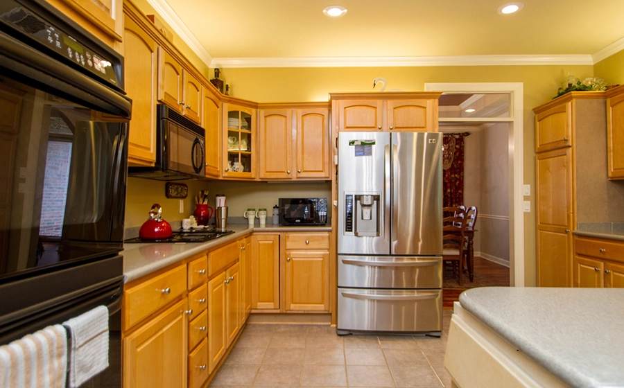 Arkansas Remodeling Contractor - Kitchen Before Remodel